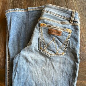 Women’s Wrangler jeans bootcut 7/36.